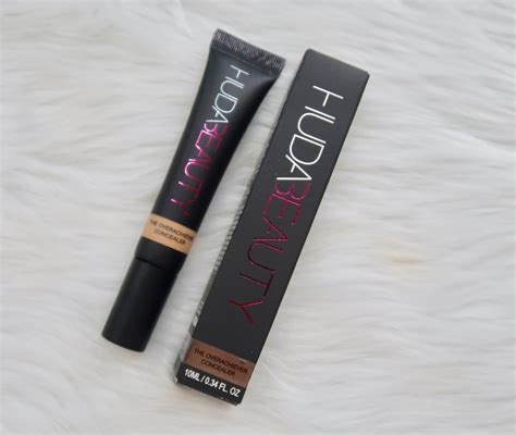 Huda Beauty Overachiever Concealer Granola: concealer for very heavy discolorations