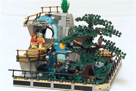 Huge LEGO zoo reaches third 2022 LEGO Ideas review