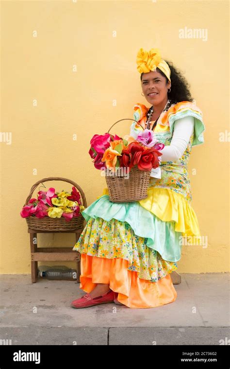 Cuban Woman In Traditional Dress Hi Res Stock Photography And Images