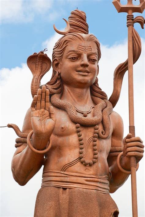 Giant 33 Meters Lord Shiva Statue At Ganga Talao Grand Bassin Hindu