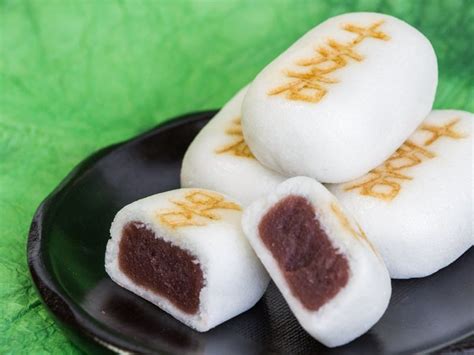 ボード「おまんじゅうのお土産 Steamed Yeast Bun With Filling」のピン