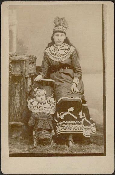 Iroquois Seneca Woman And Child 1880 Native American Clothing