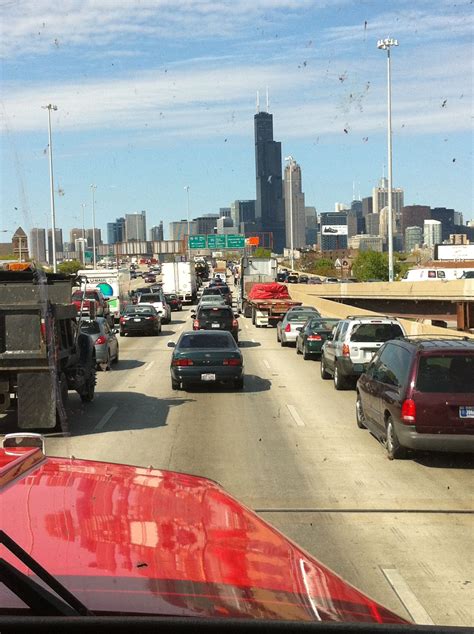 Chicago traffic. | Chicago, Train, Boat