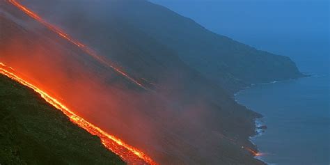 Stromboli Lasiciliaweb