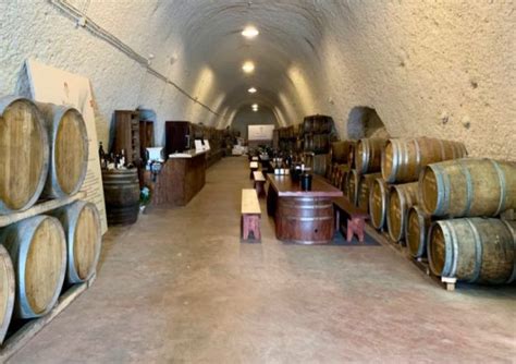 Hatzidakis Winery In Santorini Review With Map And Photos