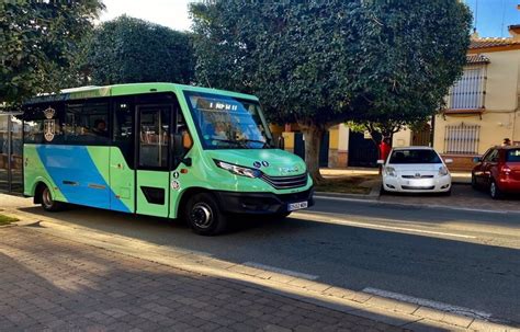 El Autob S Urbano Especial Feria De Alcal De Guada Ra Contar Con Tres