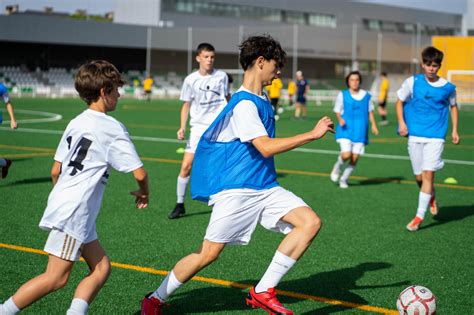 Los Campos De La Selecci N Acogen Un Casting De F Tbol Para Estudiar