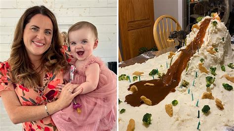 Missouri mom goes TikTok viral for making ‘Jurassic Park’ food volcano ...