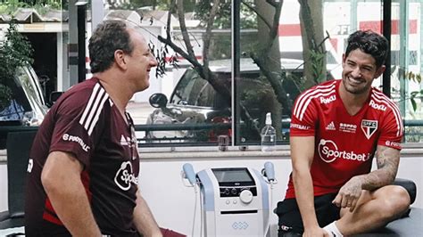 SPNet Presidente do São Paulo fala sobre retorno de Alexandre Pato ao