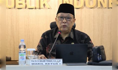 Raker Dengan Dirjen PHU Komite III DPD RI Harapkan Pelayanan Haji