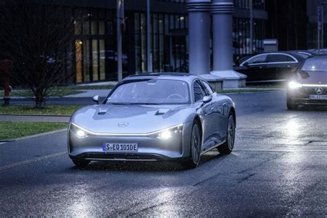 Mercedes Vision EQXX Prototype EV Breaks 1 000km Range Barrier RAC Drive