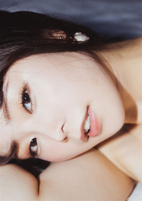 Photobook Fumika Nakayama 中山ふみか Escape Models Vibe