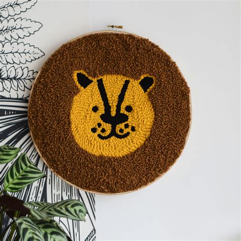 Craquez Vite Pour Ce Superbe Kit DIY Punch Needle Lion