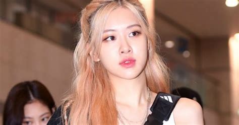 Blackpinks Rosé Emotionally Thanks Fans For “healing” Her Heart Koreaboo