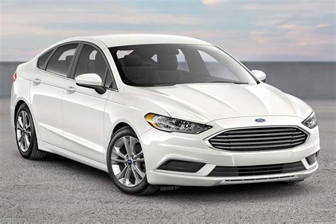 2018 Ford Fusion Vs 2018 Ford Focus Whats The Difference Autotrader