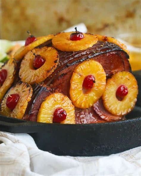 20 Best Thanksgiving Ham Recipes - Holiday Dinner Ham Recipes