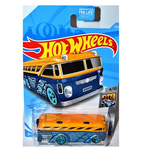 Hot Wheels Surfin School Bus - Global Diecast Direct