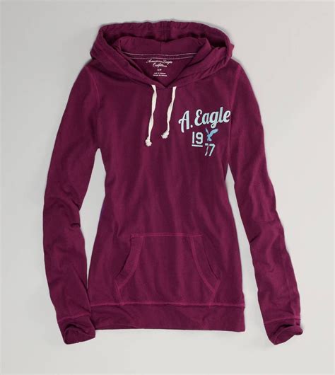 AE Lightweight Hooded Popover i love american eagle hoodies. they're so comfy and not gigantic ...