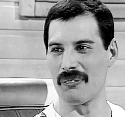 Freddie Mercury (Interview, 1985)