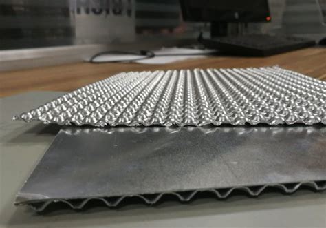 Experienced Supplier Of A2 Fireproof Aluminum Sandwich Panel Corrugated