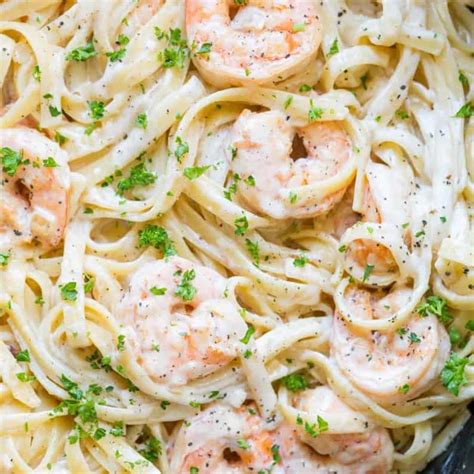 Creamy Shrimp Alfredo Fettuccine Pasta Recipe Natashas Kitchen