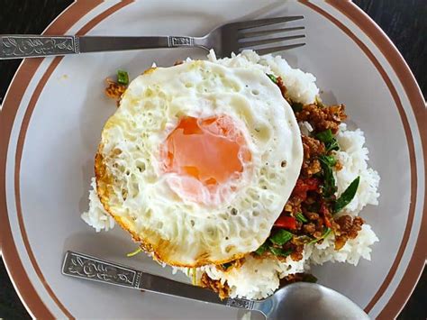 Bangkok Food Guide - What To Eat in Bangkok - Food And Drink Destinations