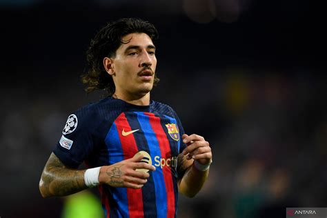 Barcelona Dikabarkan Tawarkan Hector Bellerin Ke As Roma Antara News