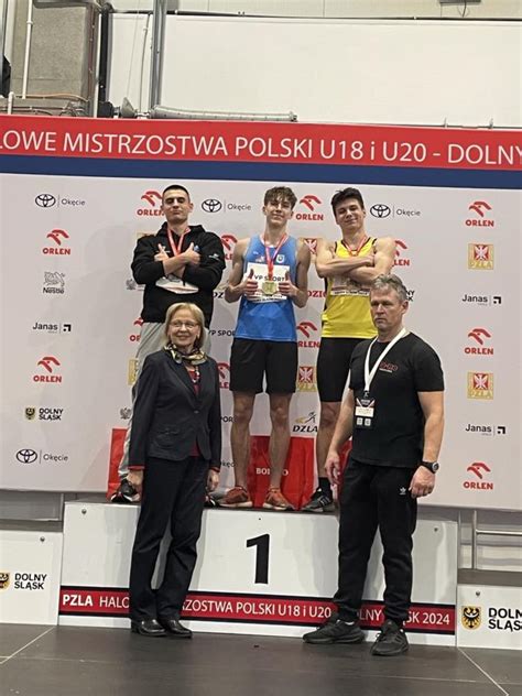 Halowe Mistrzostwa Polski Junior W W L A Wroc Aw Tomasz W