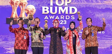 Pemprov Grobogan Kembali Raih Top BUMD Award