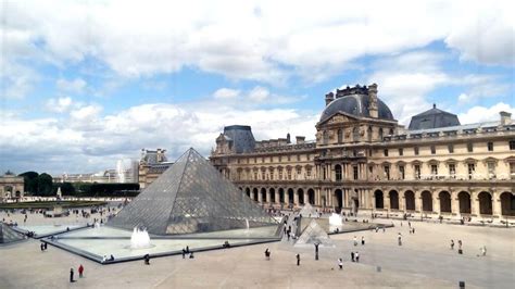 Louvre Pyramid Architect: Understanding the History of Design Behind