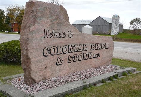 Signs & Engravements - Colonial Brick & Stone Inc.