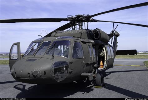 16 20886 United States Army Aviation Sikorsky Guh 60a Black Hawk Photo By Nicholas Toto Id