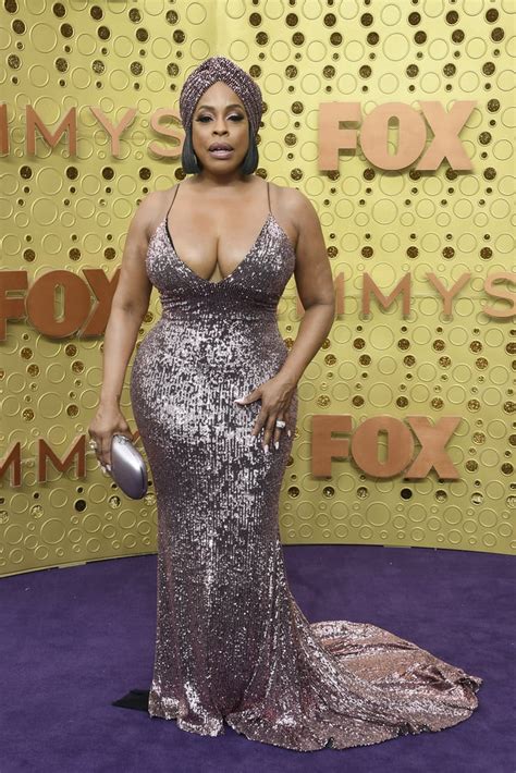 Niecy Nash at the 2019 Emmy Awards | The Sexiest Dresses at the Emmys ...