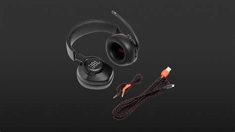 JBL Quantum 400 Review | headphonecheck.com