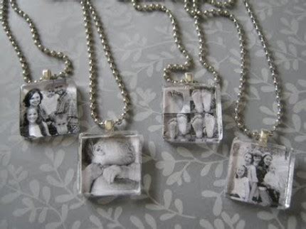 Make Your Own Photo Pendants – Home and Garden