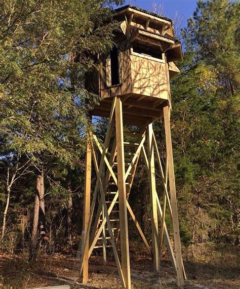 Elevated Blind Hunting Stands Deer Blind Deer Hunting Stands