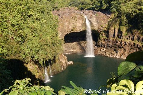 Travel Tips & Information for Each Hawaiian Island's Waterfalls