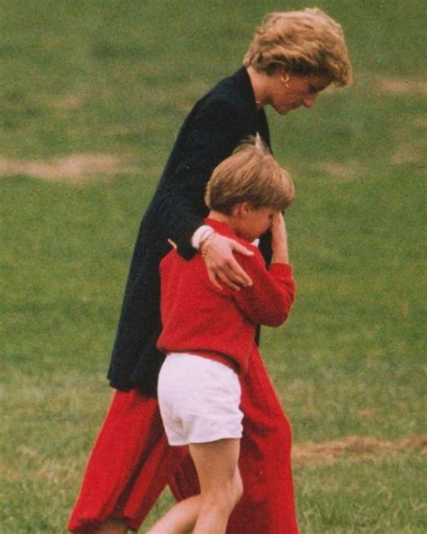 ArmaturaCo On Instagram Diana Spencer Un Ejemplo De Amor Materno