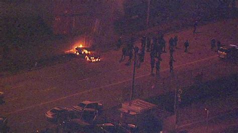 Photos Dozens Arrested At Large Sideshow In Oakland Abc7 San Francisco