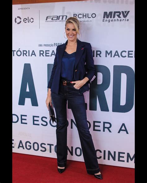 Foto Ana Hickmann E Mais Famosos Prestigiam Pr Estreia Do Filme Nada