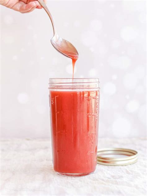 Homemade Sugar-Free Strawberry Syrup | KetoDiet Blog