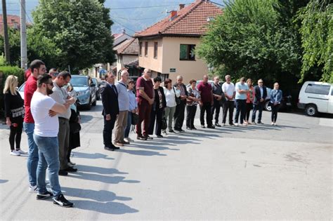 Agresorska Granata Je Prije Godina Ubila Sarajlija Koji Su Do Li