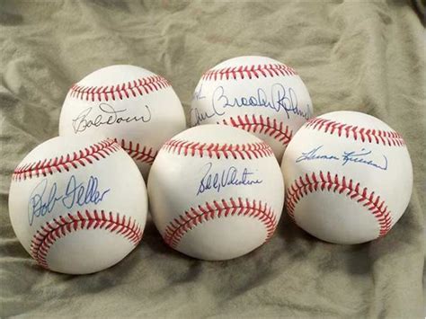 Autographed Baseball Collection with Hall of Famers (16)