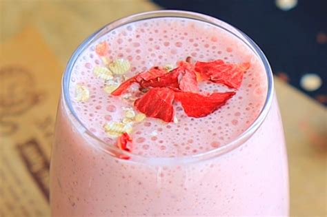 Ilek Yulaf Ve Keten Tohumlu Smoothie Tarifi Nas L Yap L R Yemek