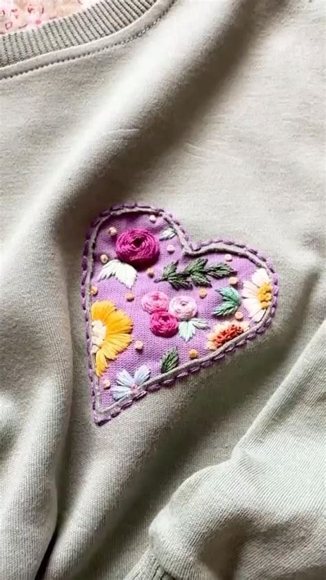 Vee Threads Hand Embroidery Handmade On Instagram Embroidery Embroidery Flowers