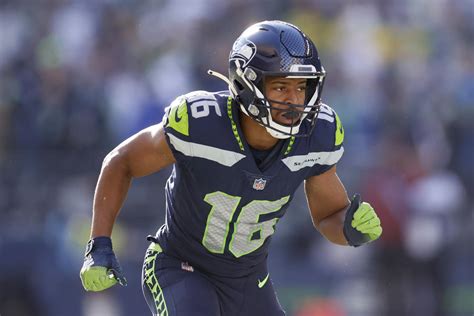 Report Seahawks Dk Metcalf Tyler Lockett Likely To Play Vs Giants