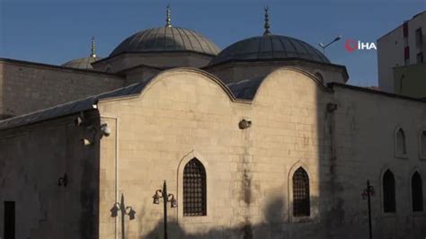 9 asırlık tarihi Ulu Camii adeta depreme meydan okuyor Son Dakika