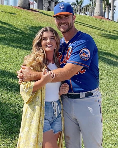 Pete Alonso's wife Haley celebrates Mets clinching playoff berth | New