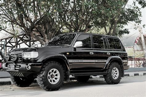 Suka Mobil Tua On Twitter Dijual Toyota Land Cruiser Vx Tahun