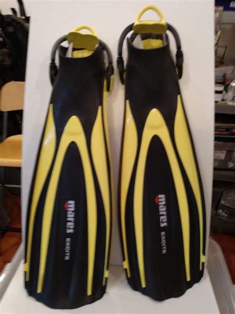 Mares Excite Scuba Dive Fins Sports Equipment Other Sports Equipment